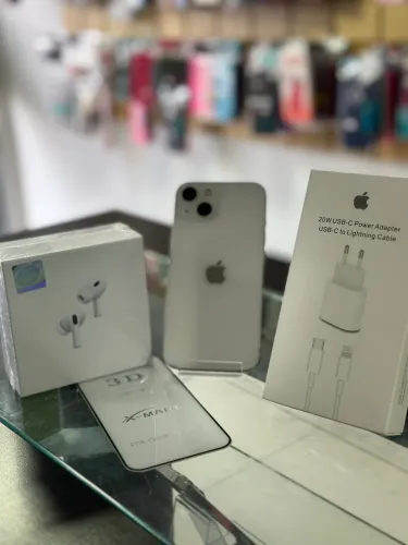 IPHONE 13 +CARREGADOR ORIGINAL+FONE ORIGINAL+PELÍCULA 3D