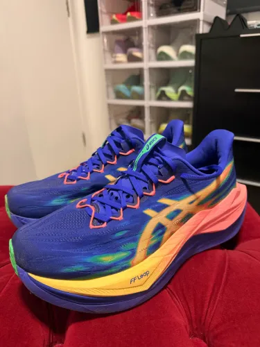 Asics superblast 3 muito novo