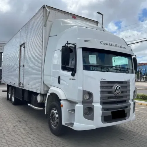 Vw constellation 24250 6x2 bau seco 2010