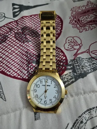 Relógio feminino Mondaine