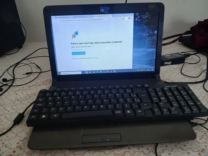 VENDO NOTEBOOK SIM + POSITIVO ( RELIQUIA )