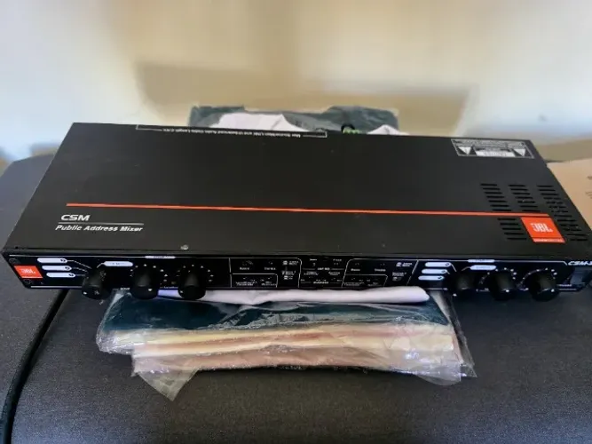 Mixer JBL CSM32