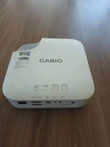 Projetor Casio XJ-V2 - Usado em otimo estado