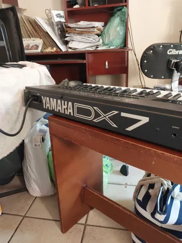 Teclado yamaha dx 7s