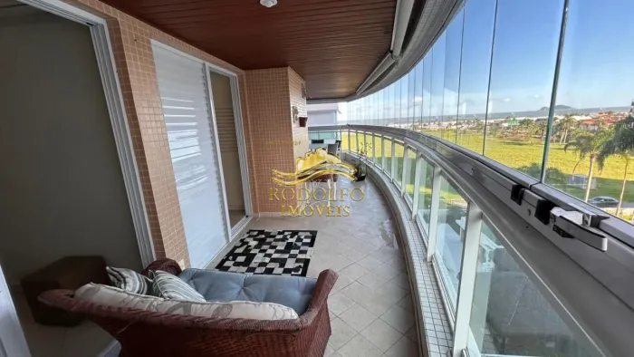 Guarujá-SP Praia da Enseada Vista Mar 4 Dormitórios 175m² 4 Vagas Lazer de Clube Ar-condic