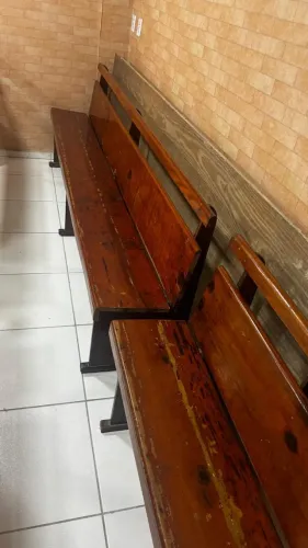 BANCOS DE MADEIRA MACIÇA!