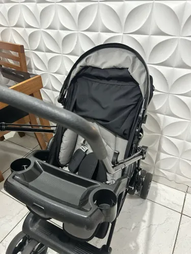 Carrinho de bebê Tutti Baby