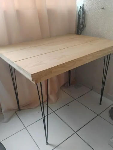 Mesa p/ 4 cadeiras