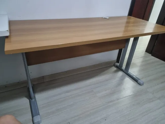 VENDO MESA DE ESCRITÓRIO