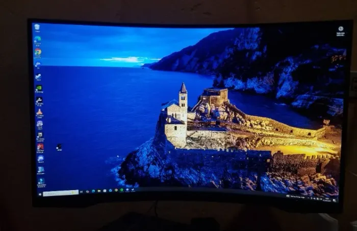 Monitor Gamer Curvo Samsung Odyssey G5 32 OBS NOVO 2 SEMANAS DE USO