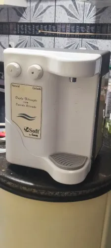 Purificador e Refrigerador de Água Soft Everest