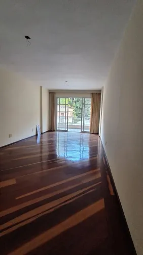 Amplo apartamento pronto para morar no Bingem