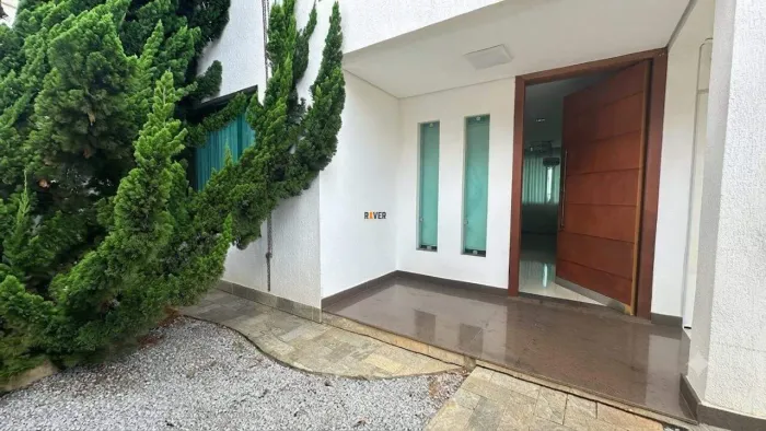 Casa de Alto Padrão para Locação Jardim Riacho das Pedras