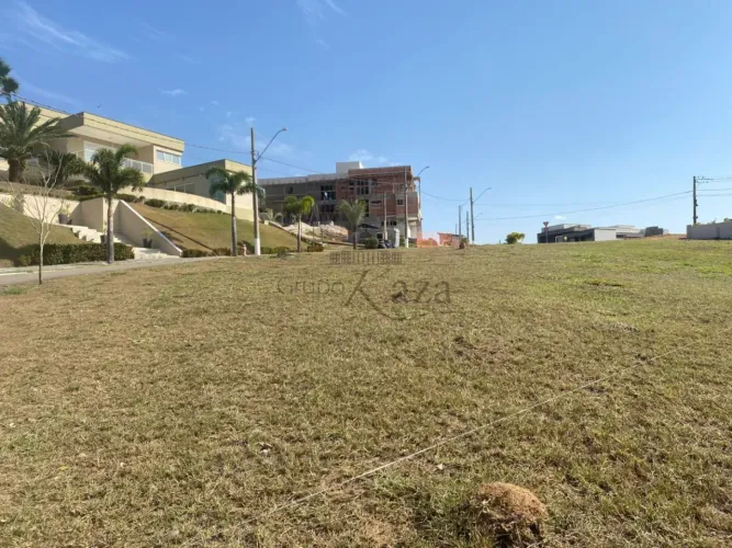Oportunidade - Terreno em Condomínio - Condomínio Residencial Altos da Quinta Reserva - To