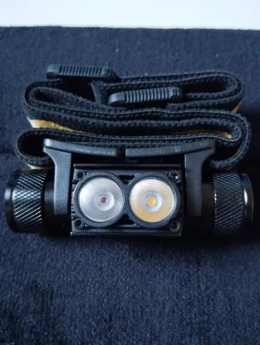 Lanterna Sofirn H25LR - nova