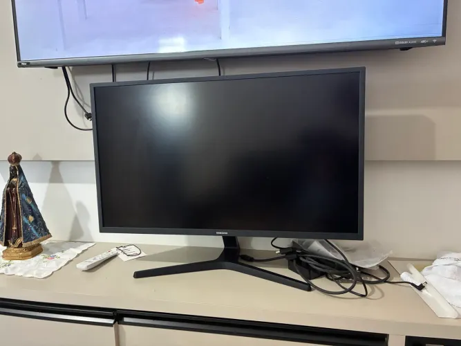 Monitor 4k 32? Samsung UHD - UJ5932