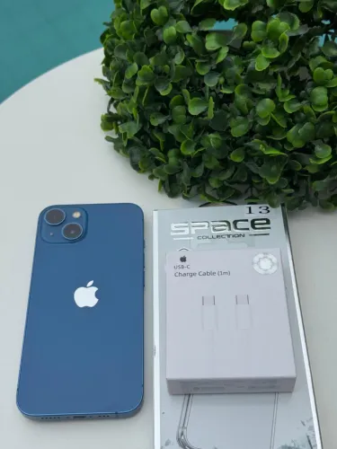 iPhone 13-128GB perfeito estado parcelamos até 12X com juros da máquina 