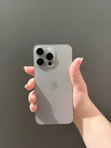 iPhone 15 Pro Max 256GB | Todo Original | Estado de Novo