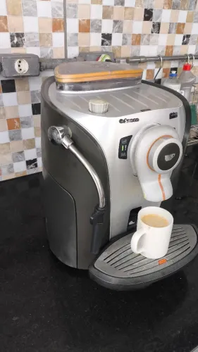 MÁQUINA DE CAFÉ ESPRESSO CAFETEIRA SAECO ODEA GO AUTOMÁTICA - MOE GRÃO NA HORA - 220V