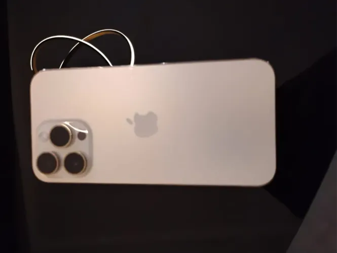 iPhone 14 Pro Max 256GB Dourado