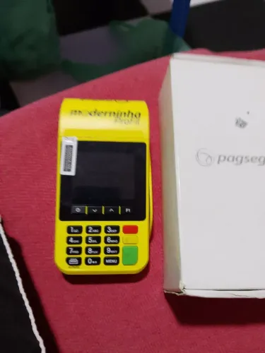 Máquina de cartão com internet grátis 