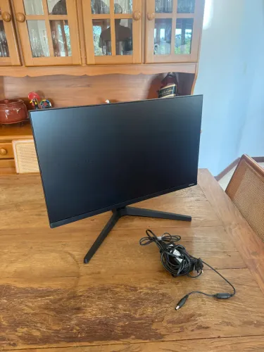 Monitor Samsung T350 Full HD
