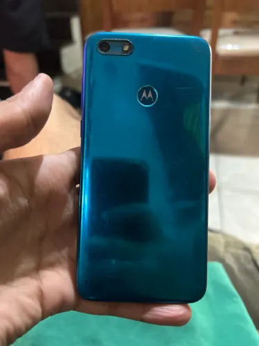 Motorola E6 Play (com defeito)
