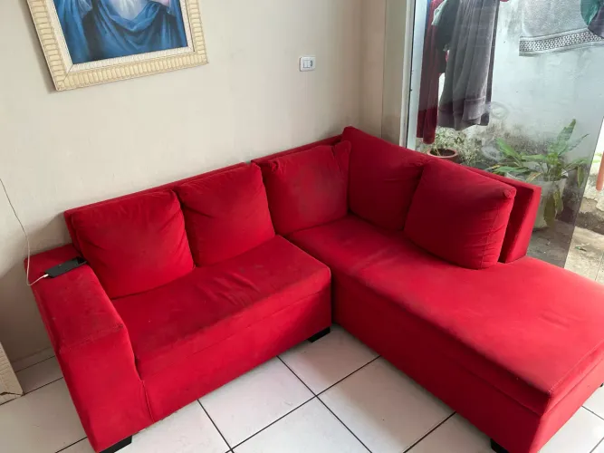 Sofá Vermelho de Canto