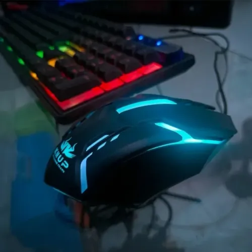 Kit teclado e Mouse Gamer - Novo