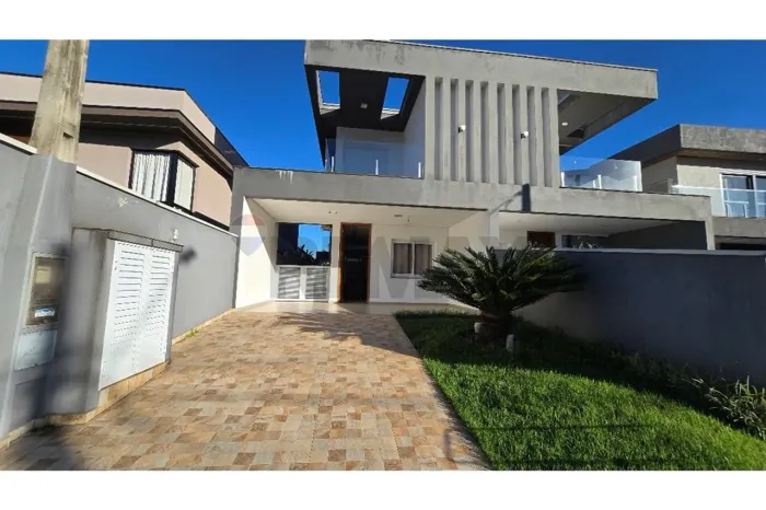 Casa 3 quartos com suíte, projeto moderno, em Boracéia, Bertioga