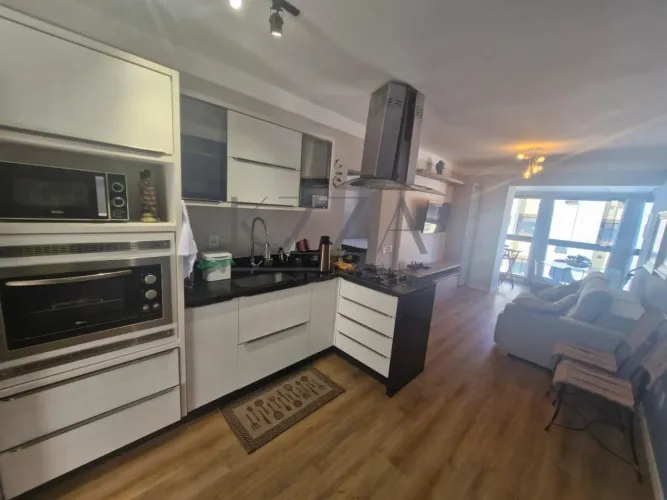 Apartamento para Venda em Florianópolis, Praia Brava, 2 dormitórios, 1 suíte, 2 banheiros,
