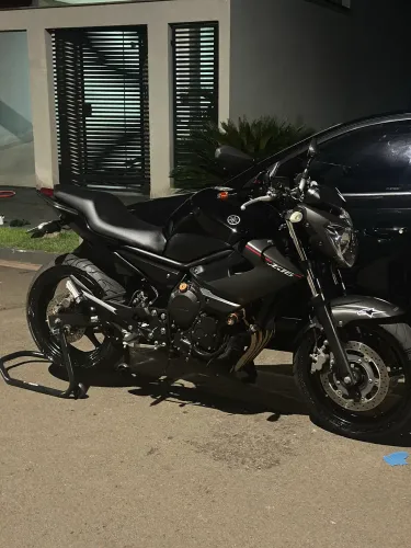 Xj6 muito nova 