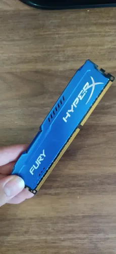 Memória RAM Kingston HyperX Fury DDR3 1600MHz - Dissipador
