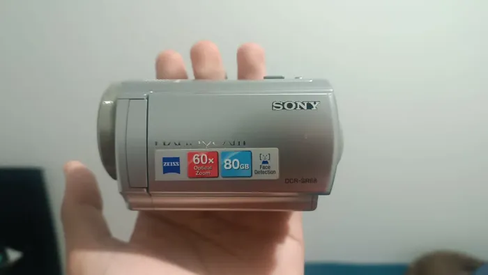 Filmadora Sony Handycam DCR-SR68