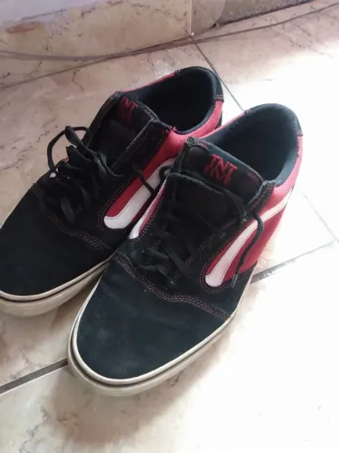 Tênis Vans seminovo