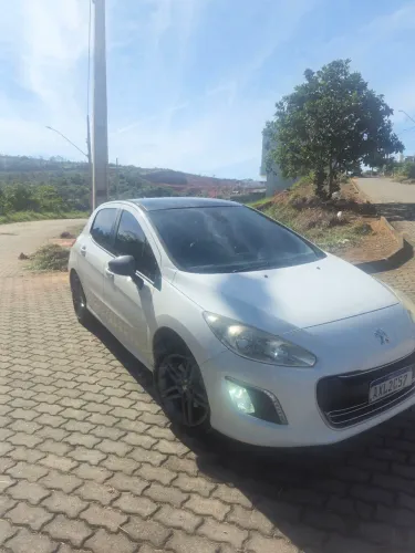 Peugeot 308 Feline/griffe 1.6 Turbo 16V 5P Aut. 2014