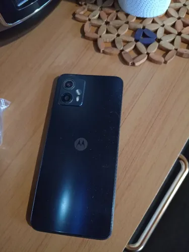 Vendo celular motg 16 128gigas 