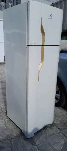 Geladeira Dúplex compacta entrego