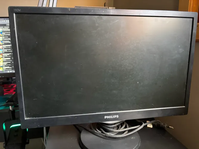 Monitor philips 193v5L 18.5 polegadas