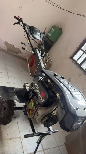 Motocultivador a Diesel completo.