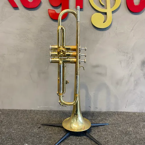 Trompete Yamaha YTR - 232 Japan - Usado