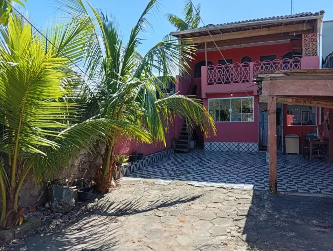 Sobrado 3 dormitórios em Mongaguá oportunidade única