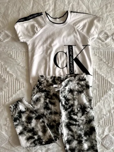 Conjunto CK novo 3 anos