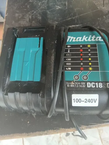 Martelete makita a bateria