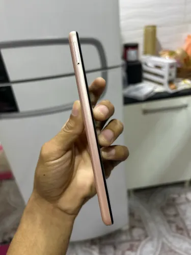Moto E40