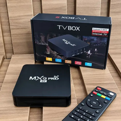 Smart Box novo na caixa, funcionando tudo.