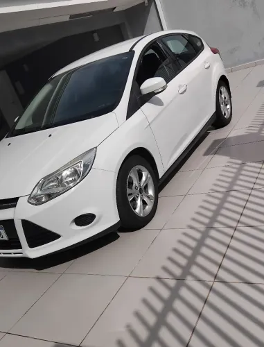 Ford Focus 1.6 S/1.6 SE Flex 16V 5P AUT 2014