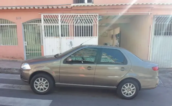 Fiat Siena EL Celeb. 1.0 MPI Fire Flex 8V 4P 2012