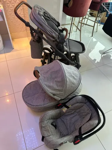 Carrinho de bebê COMO 4 ABC DESIGN