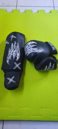 Luva + caneleira novo